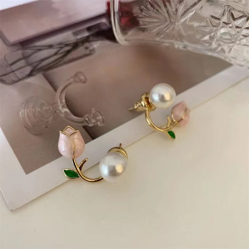 Women Luxury Tulip Flower Pearl Stud Earring